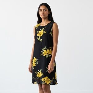 Anthony Richards ladies sleeveless crewneck dress size 8 petite fully lined